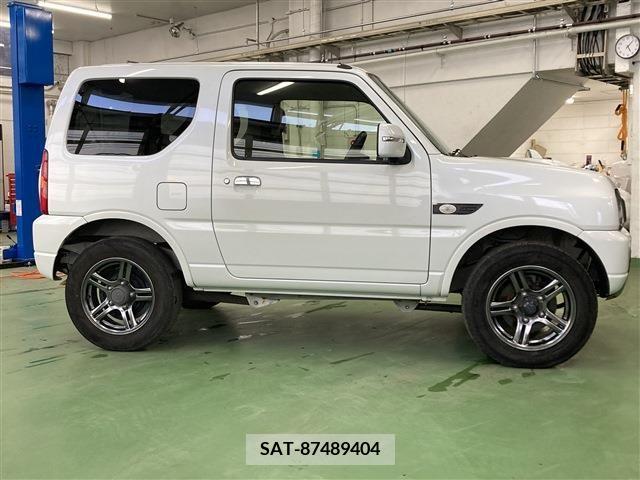 Suzuki JIMNY 2018-03 273615-3
