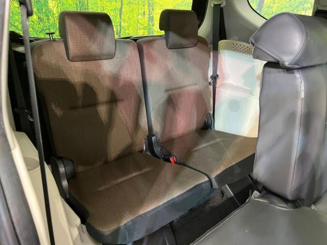 Toyota SIENTA 2016-03 192397-9