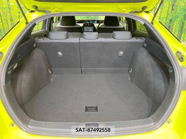 Toyota PRIUS 2015-12 328562-10