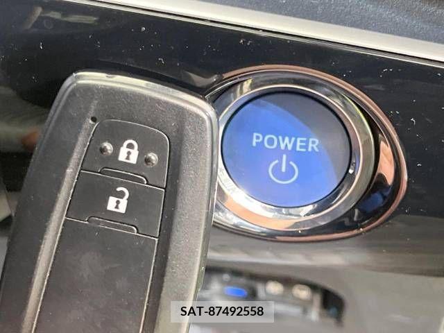 Toyota PRIUS 2015-12 328562-7