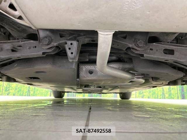 Toyota PRIUS 2015-12 328562-19