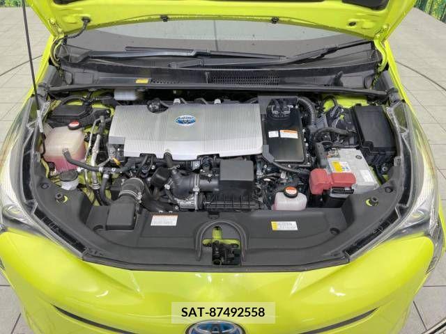 Toyota PRIUS 2015-12 328562-18
