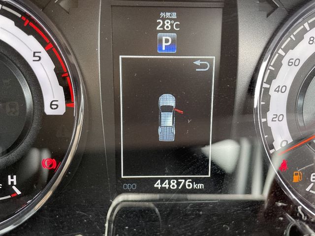 Toyota HILUX 2019-04 4856-22