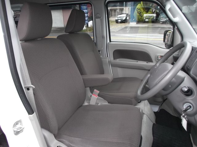 Mitsubishi MINICAB VAN 2017-09 1546-11