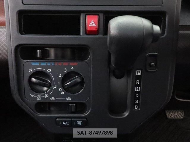 Toyota TANK 2017-09 213610-16