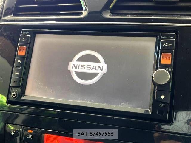 Nissan SERENA 2011-10 324850-2