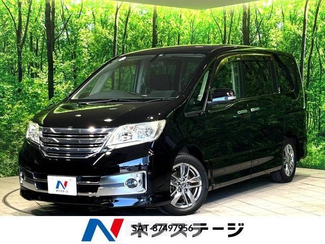 Nissan SERENA 2011-10 324850-0
