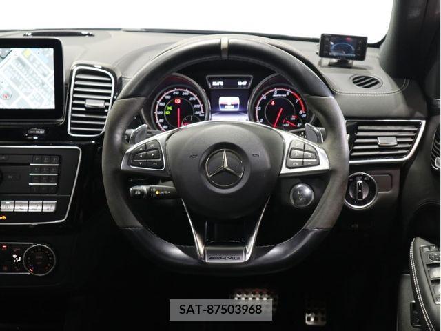 Amg E-CLASS 2017-07 319084-10