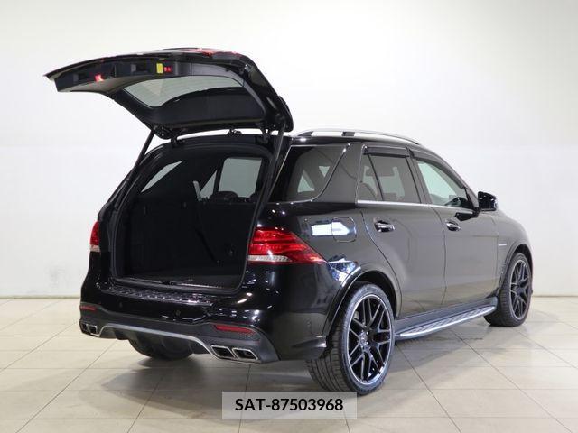 Amg E-CLASS 2017-07 319084-8