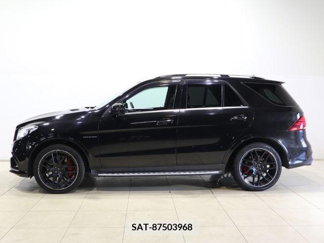 Amg E-CLASS 2017-07 319084-4