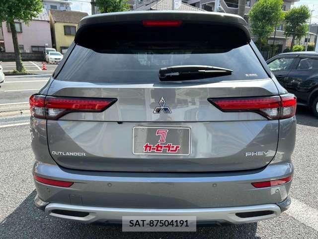Mitsubishi OUTLANDER PHEV 2023-05 345109-5