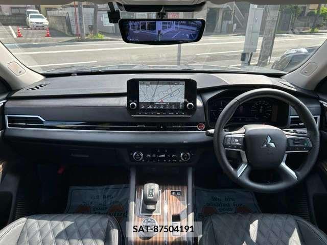Mitsubishi OUTLANDER PHEV 2023-05 345109-10