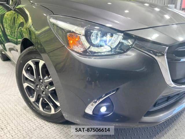 Mazda DEMIO 2017-09 390491-12