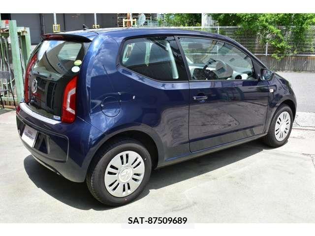 VolksWagen UP! 2013-11 320242-4