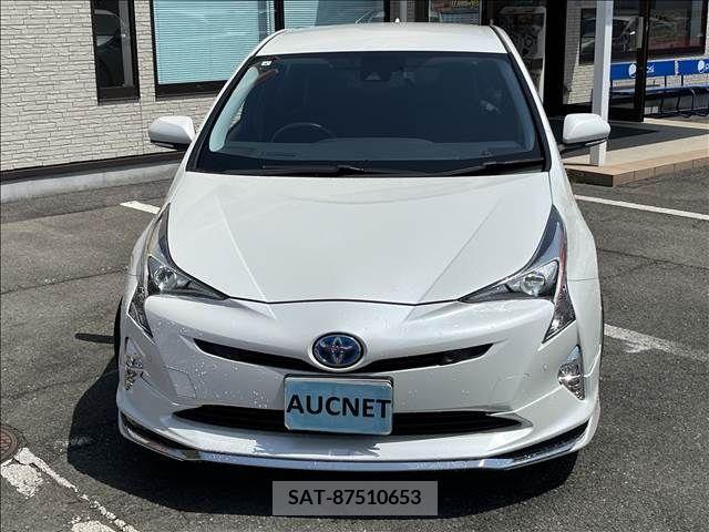 Toyota PRIUS 2016-08 281847-3
