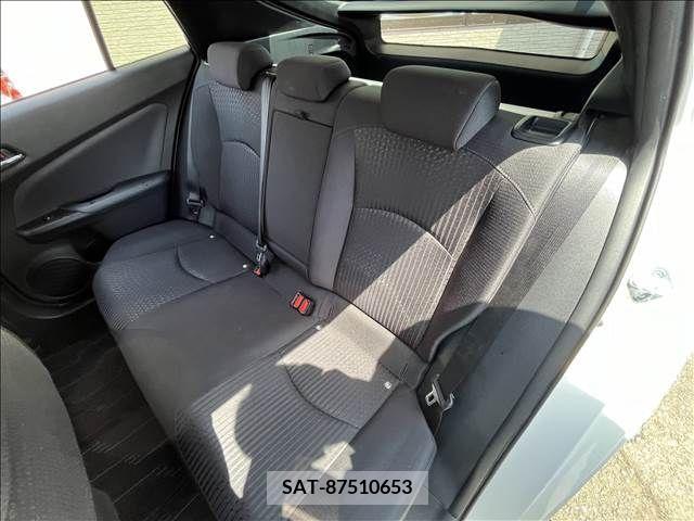 Toyota PRIUS 2016-08 281847-7
