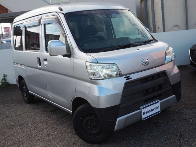 Daihatsu HIJET CARGO 2018-03 196727-9