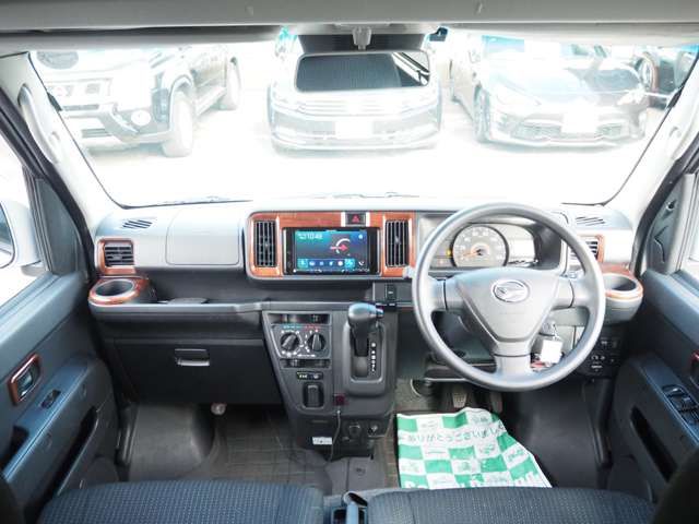 Daihatsu HIJET CARGO 2018-03 196727-5