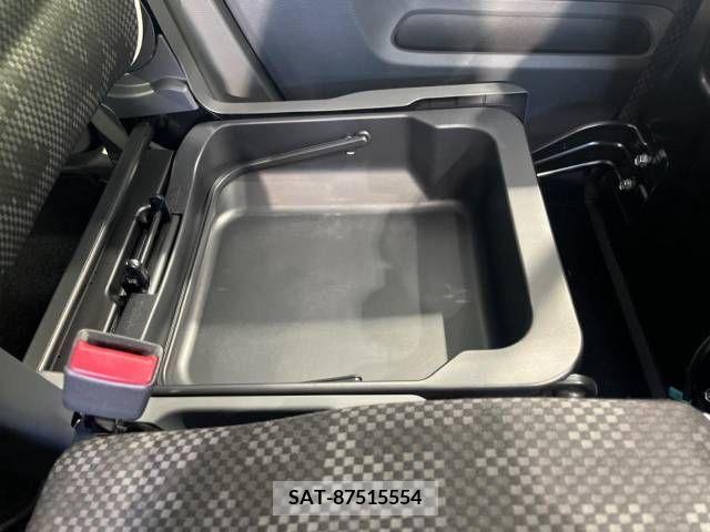 Suzuki HUSTLER 2017-02 372771-7