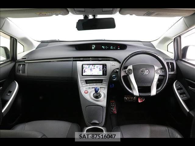 Toyota PRIUS 2013-05 251976-2