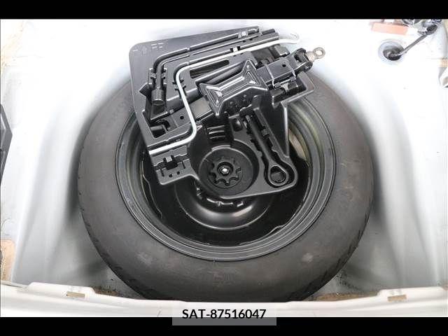 Toyota PRIUS 2013-05 251976-19