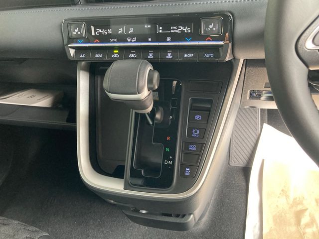 Toyota VOXY 2023-09 22416-15
