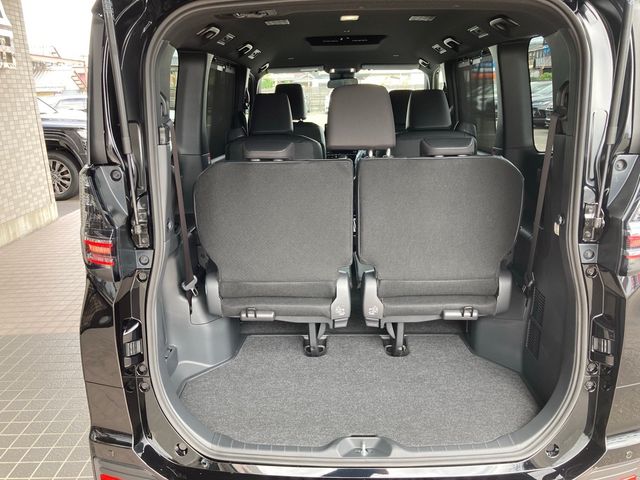 Toyota VOXY 2023-09 22416-20