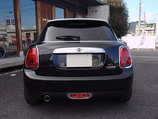 Bmw MINI 2019-05 1236-28