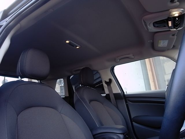 Bmw MINI 2019-05 1236-26
