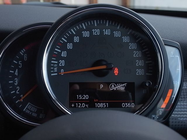Bmw MINI 2019-05 1236-17