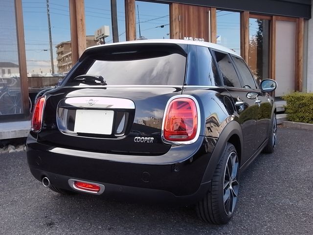 Bmw MINI 2019-05 1236-1