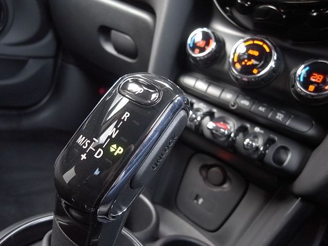 Bmw MINI 2019-05 1236-18