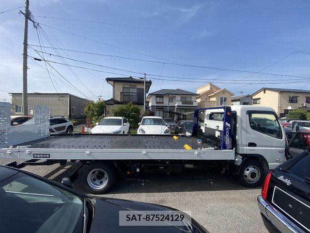 Mitsubishi CANTER 2023-11 294444-8