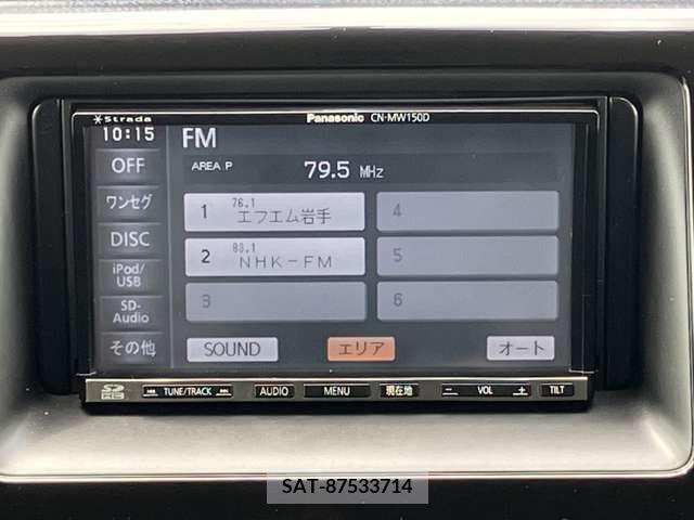 Toyota VOXY 2015-10 338478-6
