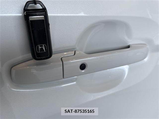 Honda N BOX 2022-07 333891-10