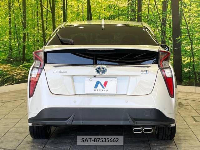Toyota PRIUS 2016-04 345620-15