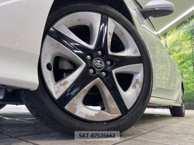 Toyota PRIUS 2016-04 345620-13