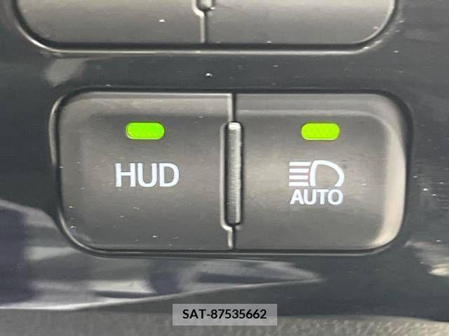 Toyota PRIUS 2016-04 345620-6