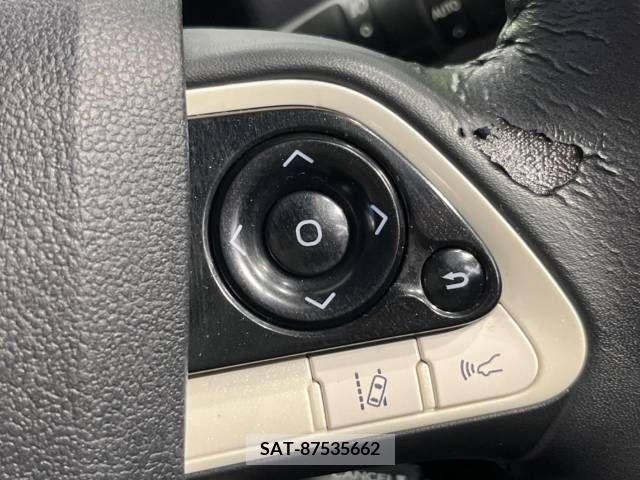 Toyota PRIUS 2016-04 345620-4