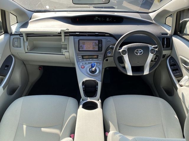 Toyota PRIUS 2012-03 187252-9