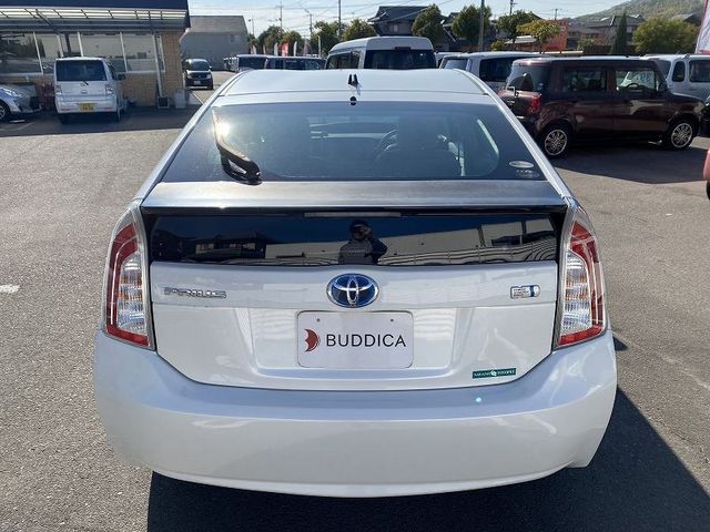 Toyota PRIUS 2012-03 187252-6