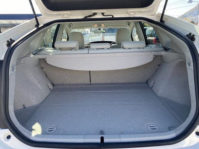 Toyota PRIUS 2012-03 187252-15