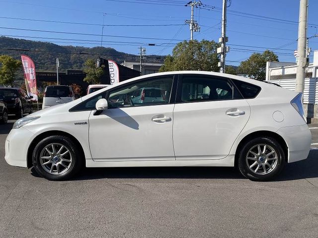 Toyota PRIUS 2012-03 187252-4