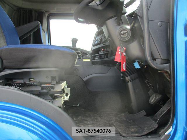 Isuzu GIGA 2016-09 201668-11