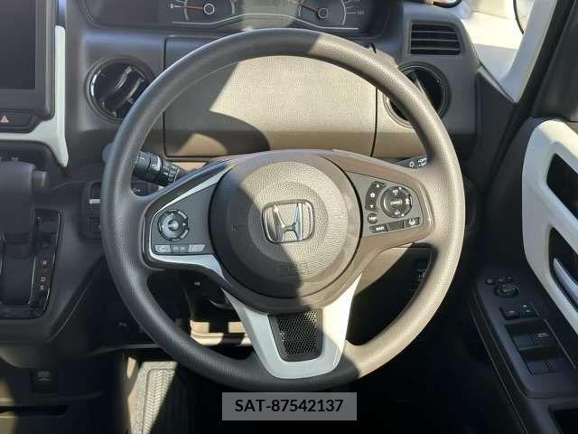 Honda N BOX 2023-11 341232-7