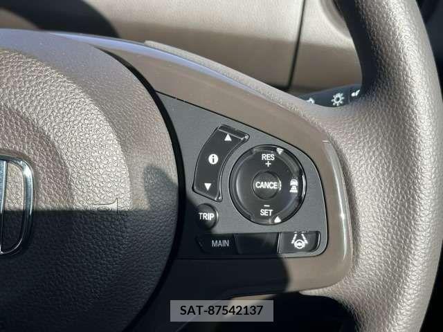Honda N BOX 2023-11 341232-16