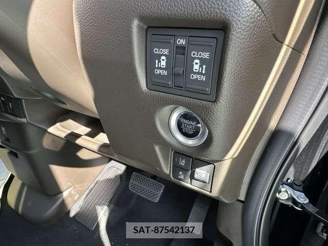Honda N BOX 2023-11 341232-13