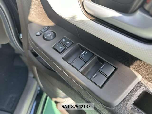 Honda N BOX 2023-11 341232-12