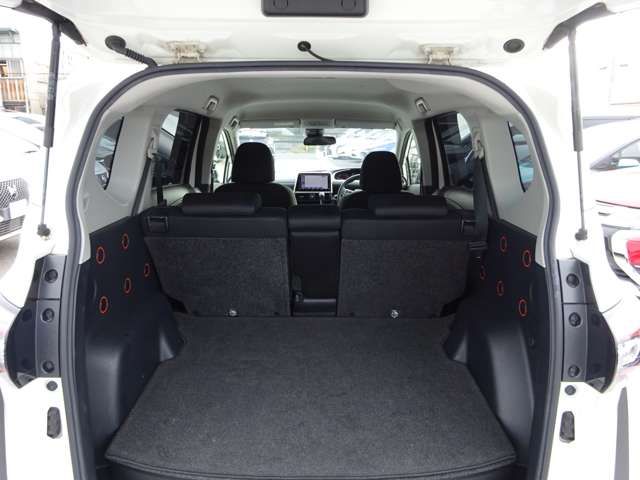 Toyota SIENTA 2021-10 181305-8