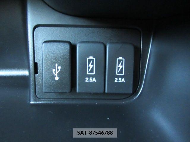 Honda N BOX CUSTOM 2018-01 216426-20